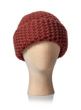 CAPPELLO CON RISVOLTO