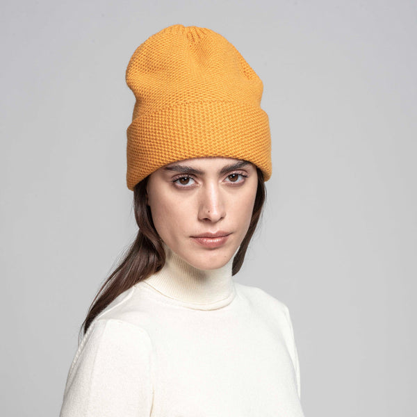 BEANIE WITH TURN-UP FOLD