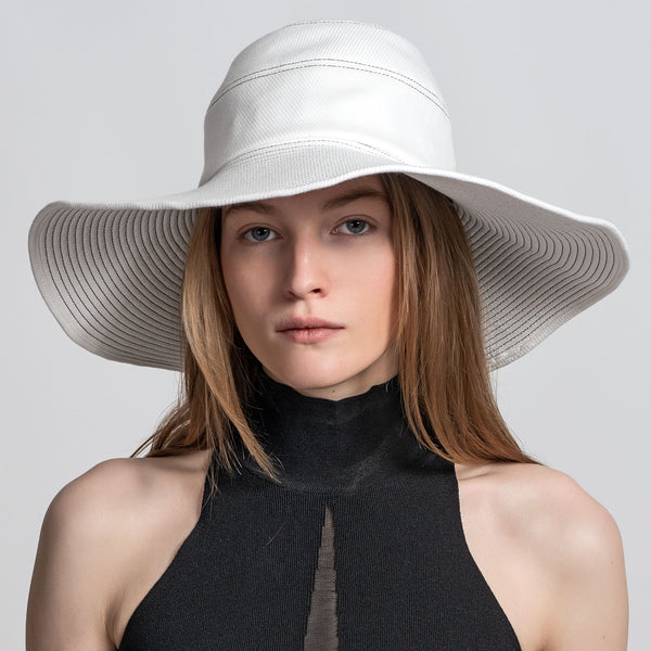 CLOCHE HAT